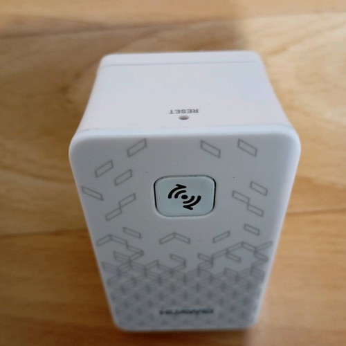 Huawei WiFi repeater used in good condition
