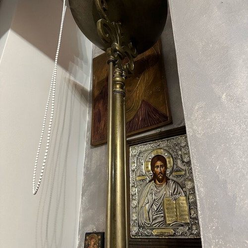 Bronze floor lamp like new, height 183 cm