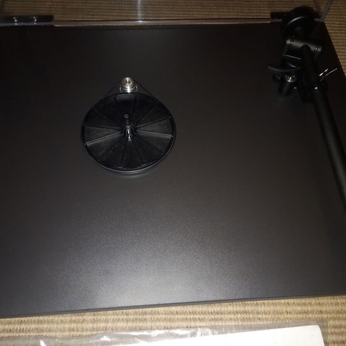 Rega Planar P1 plus με Carbon MM μεταχειρισμένο, ματ μαύρο