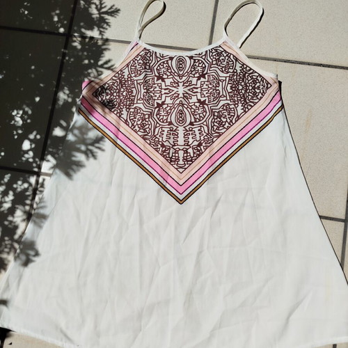 Boho Scarf Print Top onesize, like new, white