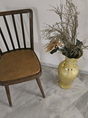 Vintage ξύλινη καρέκλα mid-century μεταχειρισμένη με επένδυση