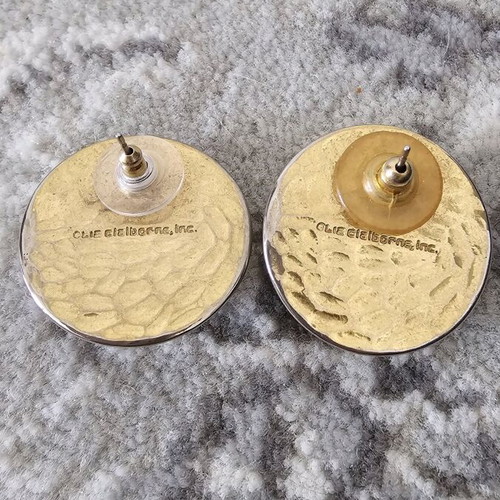 Vintage earrings used with Liz Claiborne signature in black and gold