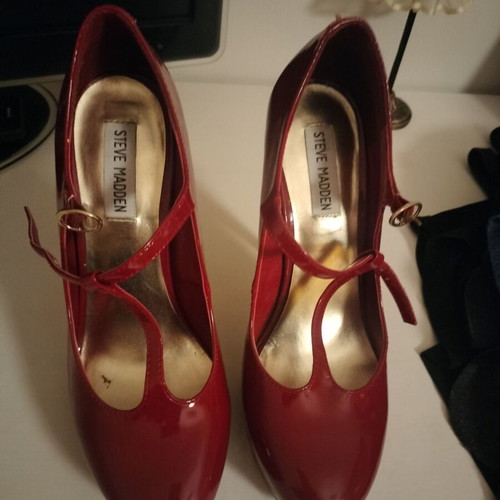 Γόβες Steve Madden κόκκινες νούμερο 40 σαν καινούργιο