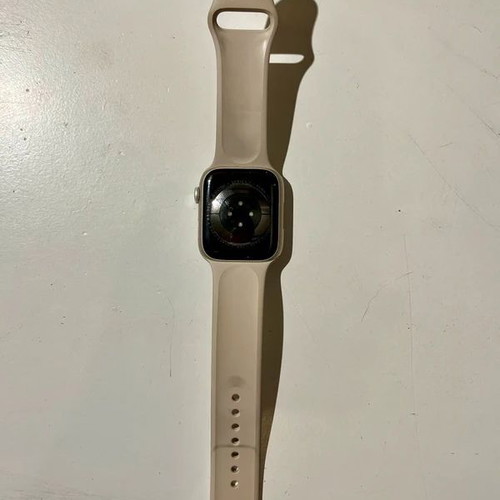 Apple Watch Series 7 GPS 45mm Starlight with charger and strap