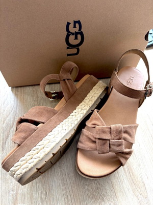 Πλατφόρμες Ugg γυναικείες καινούργιες, ταμπά δέρμα, μέγεθος 40
