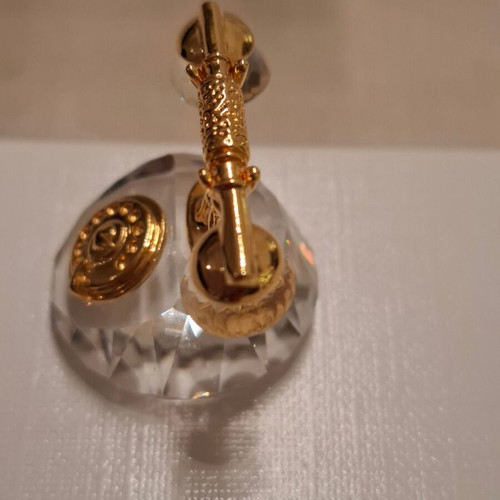 Swarovsky analog phone new from the Classics series