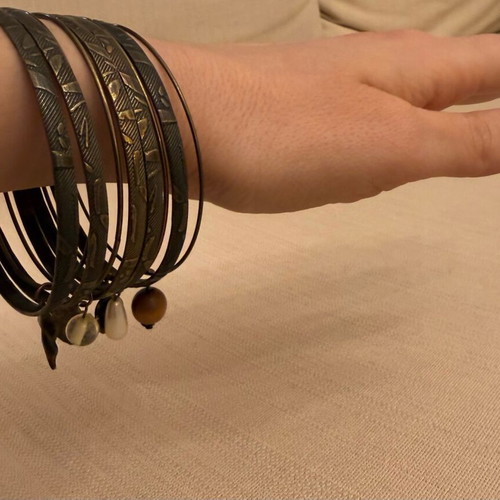 Bracelet set of 9 pieces lightly worn