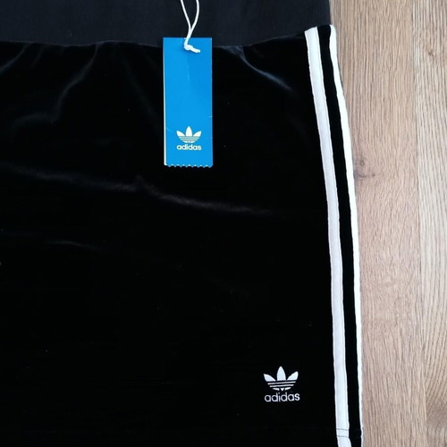 Adidas velvet black skirt brand new