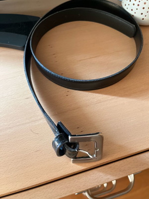 Black belt with silver metal, size 85, like new