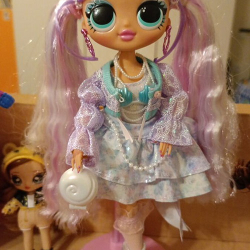 Lol Surprise OMG Doll 3 like new