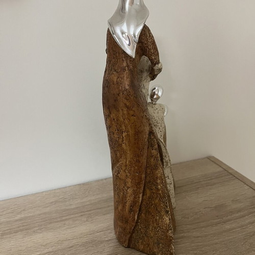 Formano collectible sculpture mother with three children like new