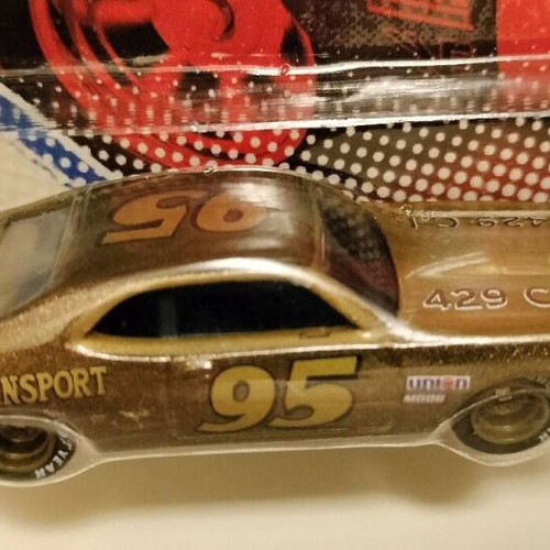 Hot Wheels Vintage Racing 4-car lot 2010 series, new