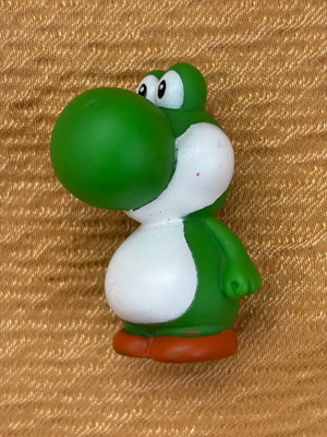Фигура Yoshi Nintendo Official Super Mario употребявана