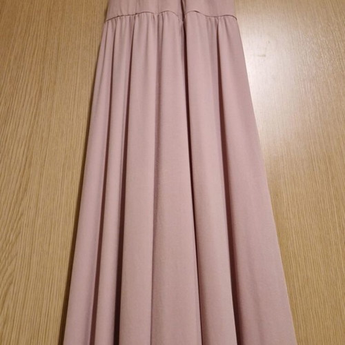 Maxi dress like new, rotten apple color, size M, guipure lace