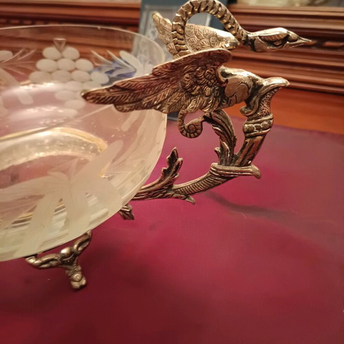 Crystal round decorative bowl with embossed design and silver snake details like new