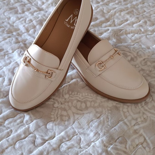 Women's moccasins new, size 39, beige, narrow fit