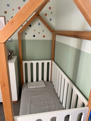 Παιδικό κρεβάτι Casa Baby La Maison μετατρεπόμενο με στρώμα Greco Strom σαν καινούργιο