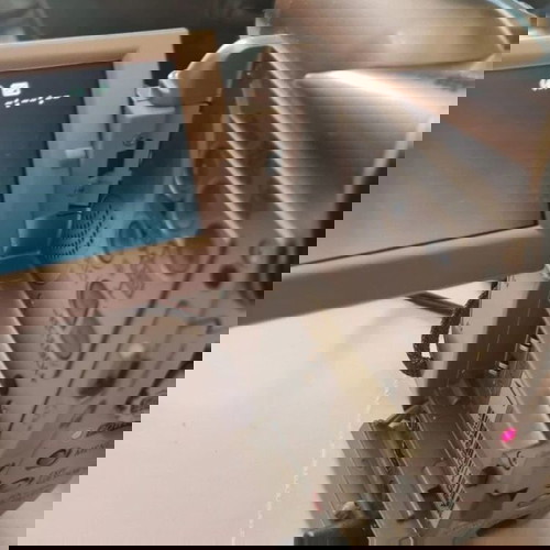 Canon MV6iMC Camcorder MiniDV digital video camera used for parts or repair