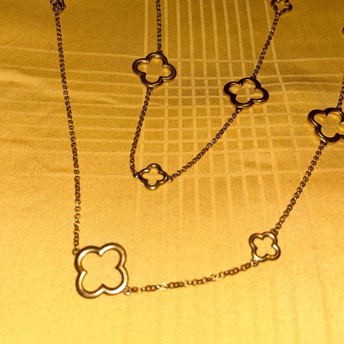 Long gold-plated necklace slightly used