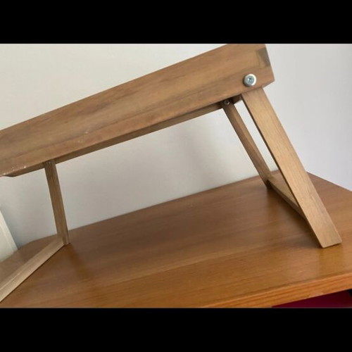 Wooden tray with stand like new, ideal for food or laptop