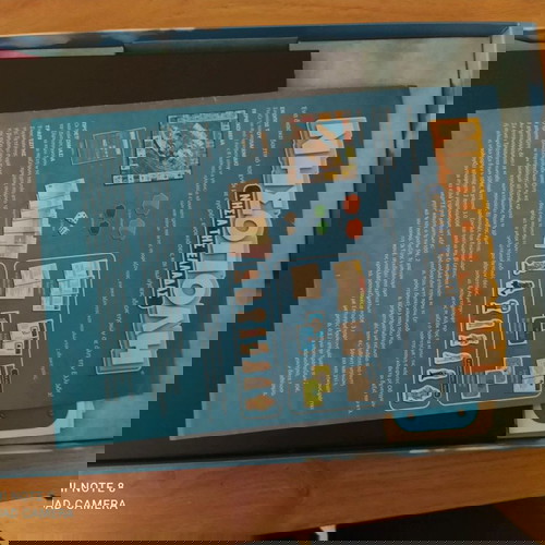 Модерна настолна игра тип Monopoly нова