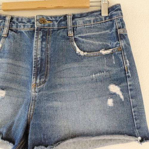 Zara denim shorts, premium wash, blue, size L