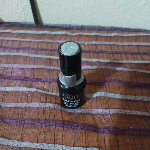 QBD semipermanent nail polish new