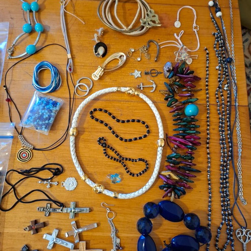 Jewelry lot used, package