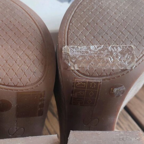 Jessica Simpson sandals like new, high-heeled leather, size 37