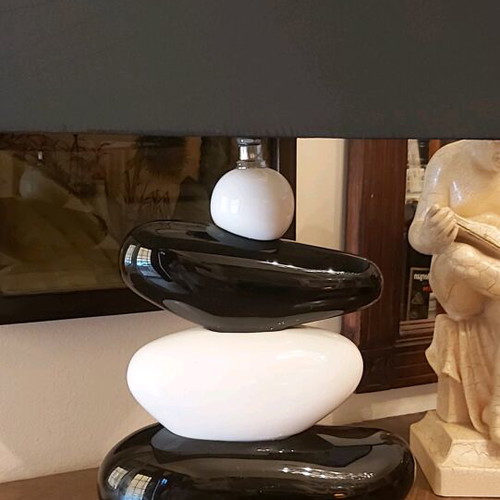 Ceramic table lamp with black fabric parallelogram lampshade like new