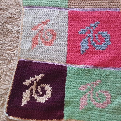 Handmade knitted runner like new with vibrant colors