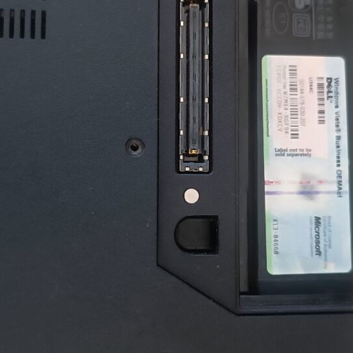 Dell Latitude E5400/E5500 laptop used with charger and carrying bag