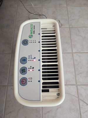 Meaco DD8L Junior dehumidifier used with zeolite technology