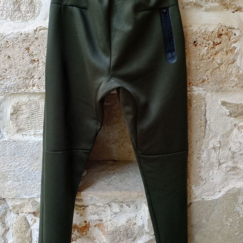 Nike Tech Fleece Women's Pants size S like new