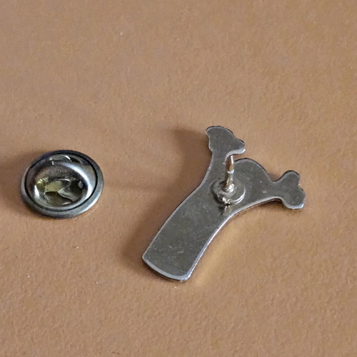 Promotional pin like new