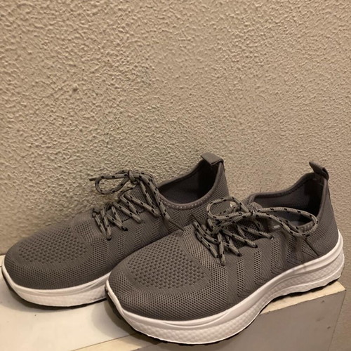 Unisex sport shoes like new, gray, size 38