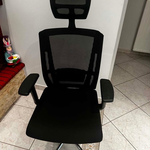 Office chair like new