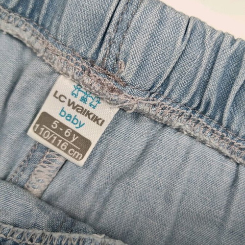 Lc Waikiki jeans shorts like new, size 110-116, blue