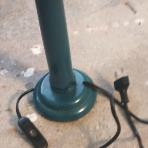 Desk lamp like new, beautiful design