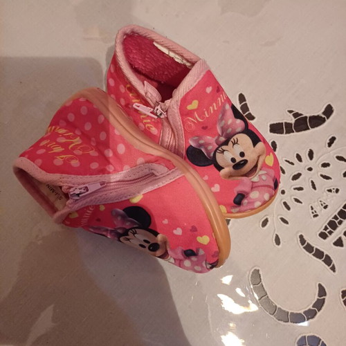 Children's slippers used