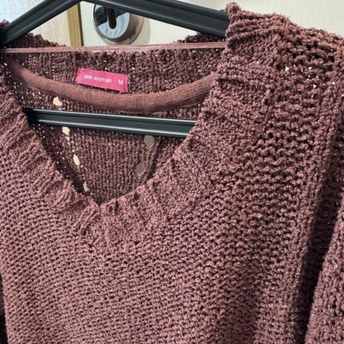 Pink Woman Oversized Cropped Knit Sweater like new, purple