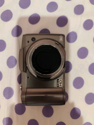 Olympus full HD 3D camera in excellent working condition like new