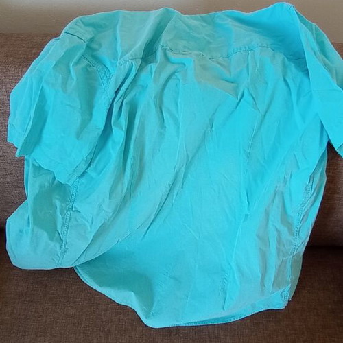 American Eagle men's summer shirt blue size L like new