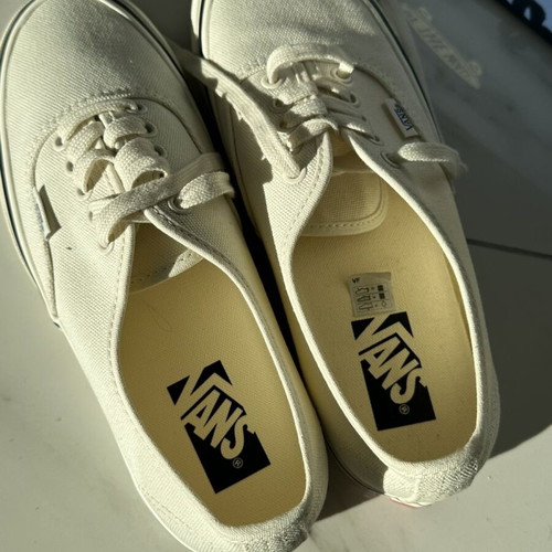 Vans white sneakers size 40 new