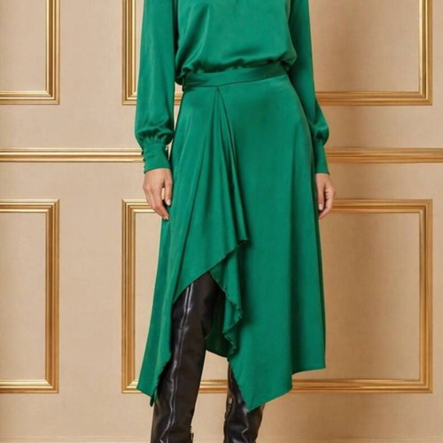 Zara skirt new, green with asymmetric -  20,00 - Vendora.cy