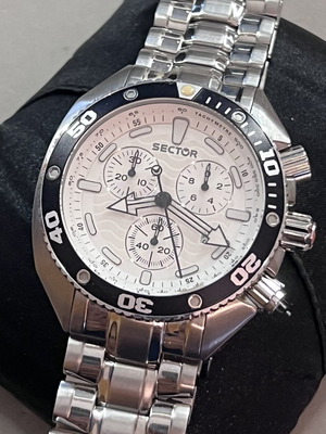 Sector Ocean Master 45mm Chrono Watch like new, white