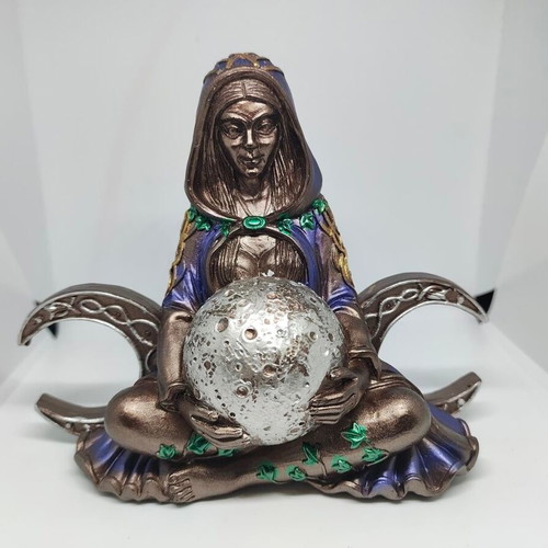 Triple Goddess Statue with Moon Resin 17cm like new