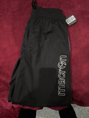 Macron tracksuit new, size M / 38 / 10