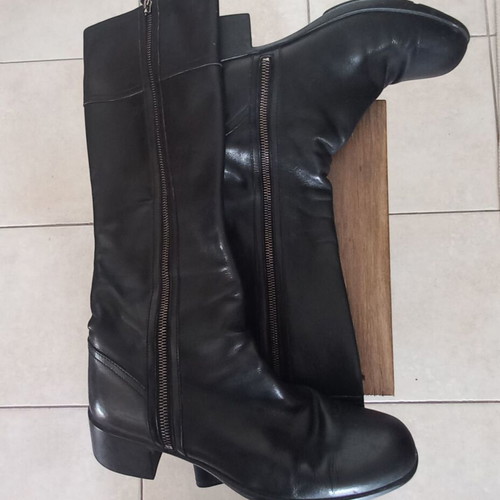 Prada woman boots black size 38.5 like new