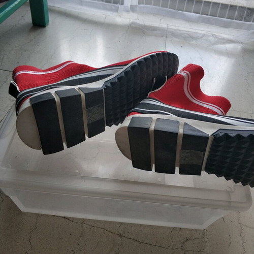 Canvas shoes like new, size 38, red